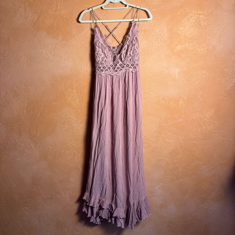 Free People FP One Lace Maxi Dress Criss Cross Back – Mauve – Size Large